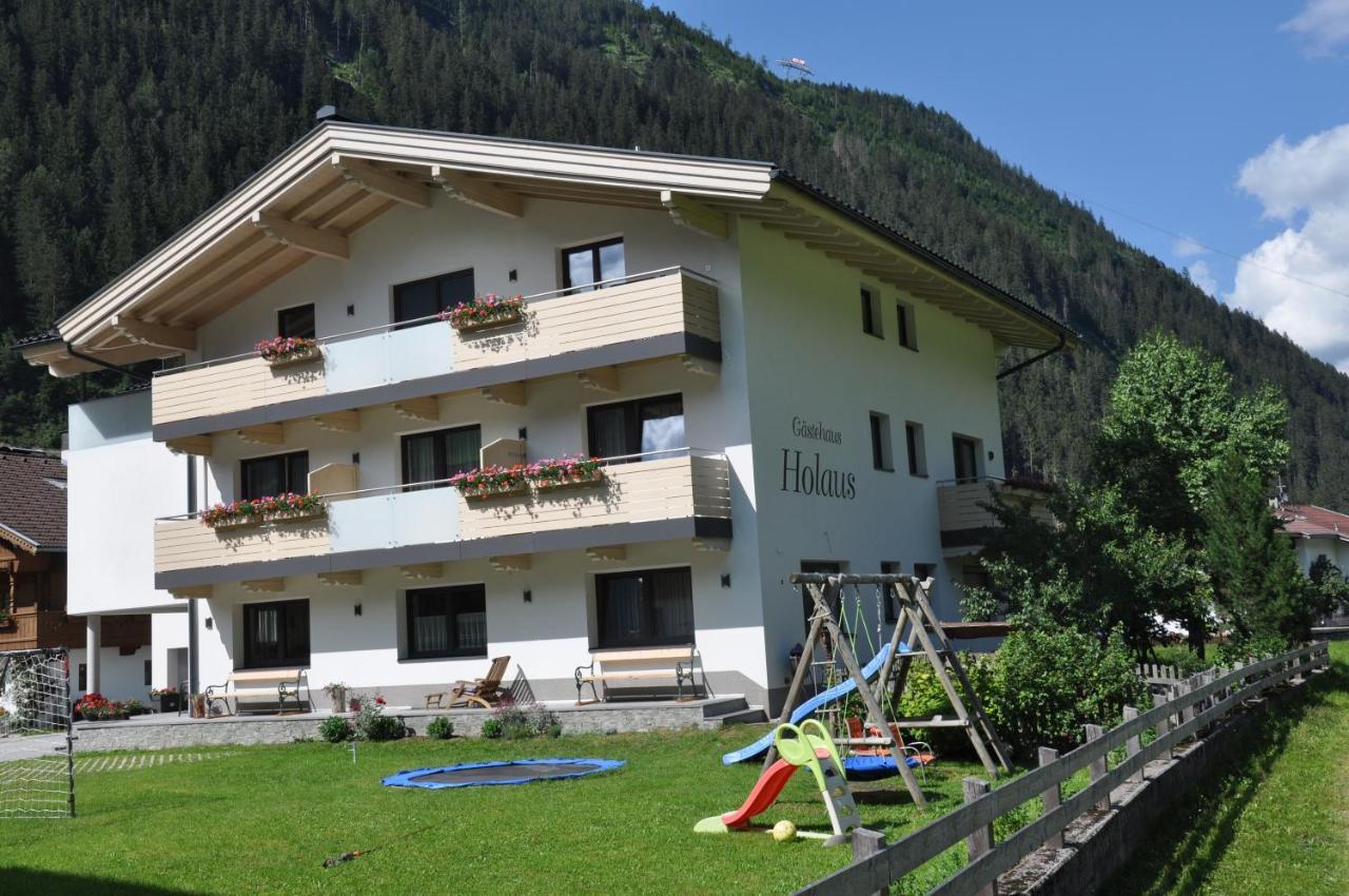 Gaestehaus Holaus Mayrhofen Exteriör bild